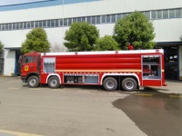 Truk Pemadam Kebakaran Busa Air HOWO 8x4 12 Ton 25000L |   Kendaraan Pemadam Kebakaran Diesel Baru 351-450HP Jangkauan 75M Transmisi Manual 8-Percepatan