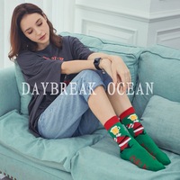 Design de mode de Femmes D'équipage Chaussettes Animaux Chat Poissons Puces Drôle Calcetines De Noël Chaussettes Femmes