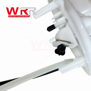 2124701394 A2124701394 Module de pompe à carburant intégrée au réservoir pour Benz W212 C207 E250 E350 E550, unité d'envoi de carburant essence - Product Image 4