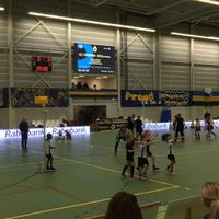 Écran LED géant P5 d'extérieur pour stade, prise en charge de l'animation, panneau TV HD pour la publicité, indice de protection IP65, garantie 3 ans, pour les magasins de détail et l'éducation