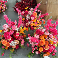 Arrangements floraux artificiels orange et rose en gros, centre de table réaliste, fleurs de mariage orange brûlé et vertes