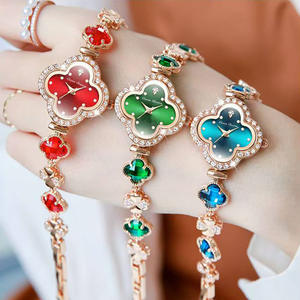 Reloj Caven Denton para Mujer con Forma de Flor, Moissanita, Correa de Acero Inoxidable, Fecha Automática, Luz de Fondo Ligera, 28 mm, Cierre Oculto - Product Image 3