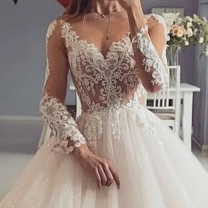 V Neck Long Sleeve Ball Gown Wedding Dress <b>White</b> <b>Lace</b> Vintage Style Elegant Bridal Gown - Product Image 2