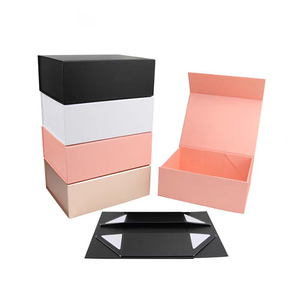 Free Design Customizable Folding Magnetic <b>Packaging</b> Gift Box Embossing Matt Lamination Recycled Materials for Beauty Skincare - Product Image 1