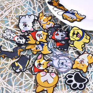 도매 귀여운 작은 애완 동물 개 자수 패치 만화 애니메이션 철 의류 가방 장식에 대 한 수 놓은 강아지 패치에 - Product Image 4