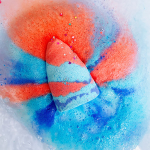 Sales de baño Unicorn Bomb, fragancia relajante y duradera, y bombas de baño efervescentes naturales. Apto para niños con piel sensible - Product Image 2