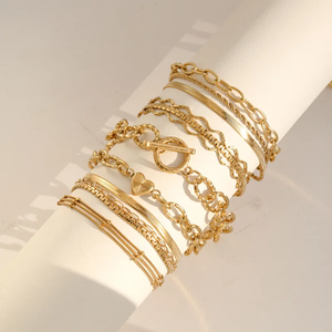 Ensemble de cinq bracelets tendance avec un design de chaîne en métal plaqué or véritable 18 carats en acier inoxydable 304, bracelet décontracté pour tous les jours - Product Image 1