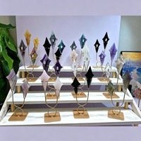 Ornements en pierre de cristal de guérison, fleurs, papillons, étoiles, lunes, très demandés pour la décoration intérieure