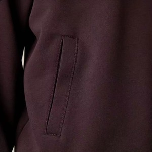 Sweat-shirt en coton à capuche oversize avec logo discret, coupe décontractée minimaliste, texture unique à faible saturation, couleur exclusive - Product Image 5