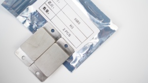 แท็ก RFID ป้องกันโลหะ UHF ที่ทนทานเป็นพิเศษ, ป้ายติดตามทรัพย์สินอุตสาหกรรมแบบพาสซีฟ ทนต่ออุณหภูมิสูง พร้อมการห่อหุ้มด้วย PEEK/PPS - Product Image 2