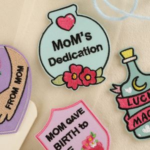 Patch brodé thermocollant en sergé pour la Fête des Mères, pour vêtements et chapeaux - Product Image 3