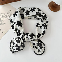 Foulard carré 70 % coton et lin à imprimé floral pour femme, style coréen, polyvalent, artistique, pastoral, protecteur du cou, décoratif, petit format