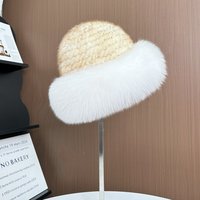 Nouvelle Tendance Chapeau Bob en Vraie Fourrure de Vison Luxe Automne Hiver Chaud Couleur Unie Doux et Moelleux Broderie 3D Décontracté Voyage Adultes