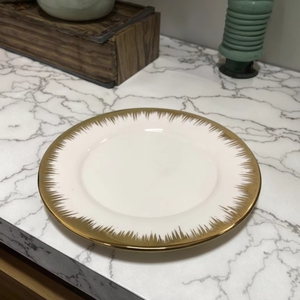 Soldes Exceptionnelles : Assiettes Plates en Porcelaine Blanches et Dorées, Bord Doré, Vaisselle en Céramique, Assiettes à Dîner Effet Brossé Doré - Product Image 4