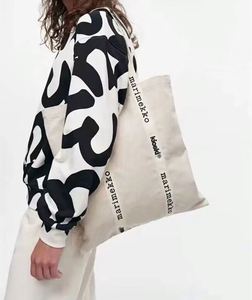 Sac en toile de coton personnalisé avec logo, poignée et fermeture éclair, idéal pour la plage et le shopping, vente en gros éco-responsable - Product Image 4