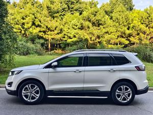 <span class=keywords><strong>Ford</strong></span> Edge 2.0T EcoBoost FWD Luxury SUV Usado del 2015, <span class=keywords><strong>7</strong></span> Asientos, Ruedas R19, Techo Panorámico, Asientos de Cuero, Puerta Trasera Eléctrica - Product Image 4