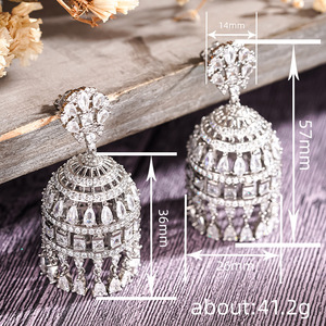Pendientes de Campana con Copos de Nieve Navideños para Mujer, Joyería Festiva Brillante y Elegante - Product Image 5