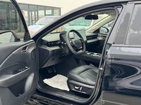 Mobil Bekas Wuling Xingguang PHEV 1.5L Sedan 2024 LHD Automatic FWD 5-Kursi Euro VI Jarak Tempuh Rendah Bebas Kecelakaan Grosir Ekspor