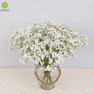 Ramo de Flores Artificiales de Baby's Breath, Blancas, de Plástico Suave, para Decoración de Bodas, 111g - Product Image 5