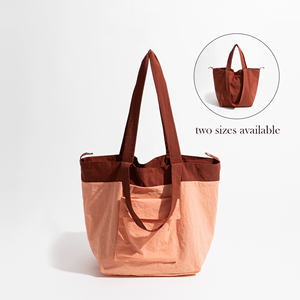 Bolso de mano de nailon impermeable reutilizable con logotipo personalizado bolso de compras bolso de hombro para mujer bolso de diario - Product Image 2