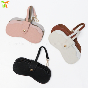 磁気メガネケース スリムレザーサングラスポーチホルダー ポータブルトラベルアイウェアオーガナイザー ランヤード付き - Product Image 3