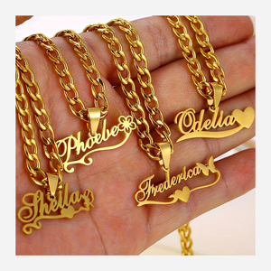 Collana con nome personalizzato collana cubana in acciaio inossidabile placcato oro collana regalo personalizzata <span class=keywords><strong>per</strong></span> le ragazze - Product Image 1