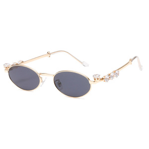 2024 New Fashion Small Oval <b>Frame</b> Sunglasses Y2K Diamond Classic UV400 Luxury Style Women Sunglasses - Product Image 1
