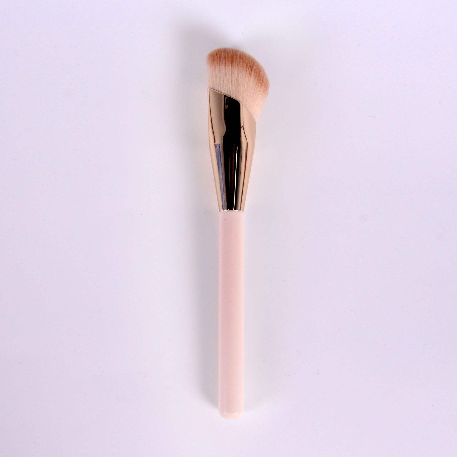 ใหญ่สีชมพู