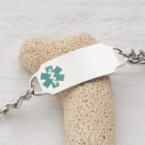 สร้อยข้อมือสแตนเลสสตีลสลักสัญลักษณ์ทางการแพทย์ ป้ายชื่อประจำตัวฉุกเฉิน พร้อมจี้เตือนภัยทางการแพทย์ ลายงูสลัก - Product Image 2