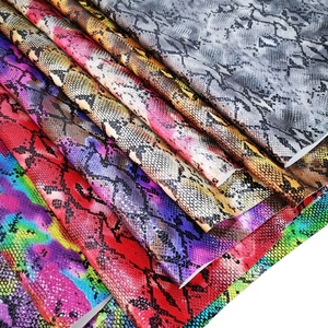1Mm Kỳ Lạ Python Rắn Thiết Kế In Đầy Màu Sắc Da Rắn Mô Hình PU Giả Da Vải Cho Túi Xách Xe Ghế Ghế Hành Lý Xe Ô Tô - Product Image 1