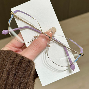 Nuevas <span class=keywords><strong>Gafas</strong></span> Fotocromáticas Anti <span class=keywords><strong>Luz</strong></span> <span class=keywords><strong>Azul</strong></span> <span class=keywords><strong>de</strong></span> Montura Completa con Armazón Metálico Estilo Ojo <span class=keywords><strong>de</strong></span> Gato y Lentes Modernas para Mujer - Product Image 4
