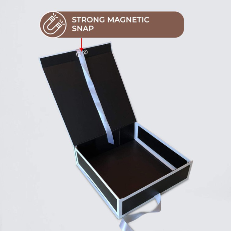 Magnetic Decorative Cardboard Gift Box Thanksgiving Christmas Bridesmaids Box with Lids And Ribbon