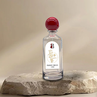 Vente directe d'usine Flacon de parfum en verre transparent 50ml 100ml Élégant Fond épais Vaporisateur anti-fuite Boîte cadeau personnalisable