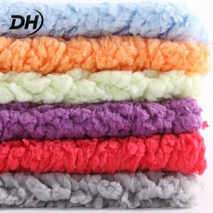 Prix de gros Tissu en velours bulle de cachemire granulé 130 g/m², velours épais, tissu polaire, tissu pour la fabrication de jouets - Product Image 4