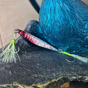 เหยื่อตกปลาทะเลแบบจิ๊ก เหยื่อเหล็กแผ่น สำหรับปลาแมคเคอเรลสเปน ตัวเบ็ดลวดเหล็กเรืองแสงในที่มืด ตกปลาแบบสั่นเร็ว ตกปลาจากเรือ - Product Image 3