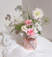 Boîte de papier coloré cylindrique ronde à la mode de 12*12cm pour les fleurs pour afficher et stocker vos fleurs