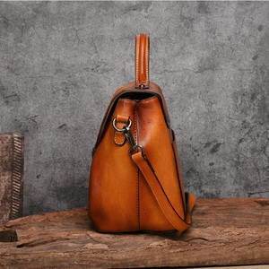 Sac à main AndoBag rétro à rivets pour femmes, en cuir de vache véritable, sac à bandoulière pour le travail et les déplacements, sac à main pour femmes 2032 - Product Image 5