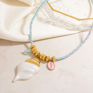 Collar de Moda SUMMLY Trend al por Mayor para Mujer, Estilo DIY, con Dije de Océano, Chapado en Oro de 18K, Acero Inoxidable, Cuerda de Algodón Colorida, para Fiestas - Product Image 3