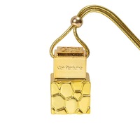 Bas quantité minimale de commande forme carrée Glod verre voiture bouteilles de parfum pendentif 10ml parfum vide suspendu voiture diffuseur bouteille en gros