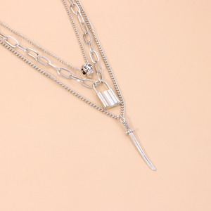 Joyería transfronteriza europea y americana Hip-Hop Punk Skull Sword para mujer Collar de bloqueo de cadena cuadrada geométrica de múltiples capas - Product Image 2