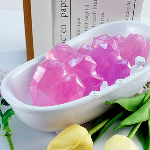 شريط صابون حب على شكل قلب للرائحة الوردية الوردية غير سام وترطيب ومريح للعناية بالبشرة الحساسة - Product Image 3