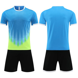 Uniforme de Entrenamiento de Fútbol Personalizable para Hombre, Fabricante de Uniformes de Fútbol Cedar, Personalización OEM al por Mayor para Clubes - Product Image 3