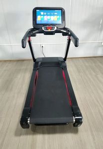 Tapis roulant électrique avec écran LCD, inclinaison automatique, vitesse de 15 à 20 km/h, 2 moteurs, capacité de 180 kg pour une utilisation à domicile - Fitness multifonctionnel - Product Image 4
