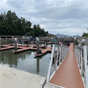 游艇俱乐部浮桥码头的优质免维护船用铝制浮动码头