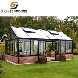 Salle en verre sans cadre GS avec mur de briques inférieur et portes pliables pour vues panoramiques - Product Image 5