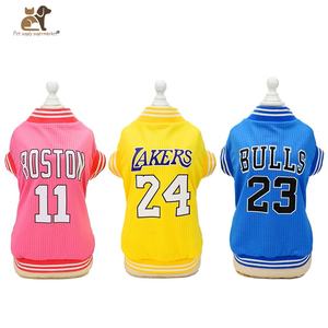 เสื้อกั๊กสุนัขลายเรียบ ผ้าโพลีเอสเตอร์เคลือบ เสื้อผ้าสัตว์เลี้ยงสำหรับฤดูร้อนและฤดูหนาว เสื้อผ้าลูกสุนัข ไซส์ XS เสื้อและแจ็คเก็ตสุนัข - Product Image 2