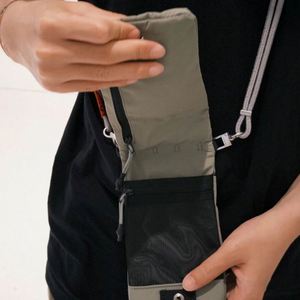 LE PETIT RUISSEAU Sac bandoulière unisexe pliable en nylon, ajusté, avec fermeture éclair, léger, durable, tendance, style japonais décontracté - Product Image 3
