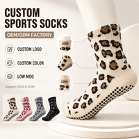 Chaussettes de yoga et de pilates pour femmes, antidérapantes, avec logo personnalisé, de haute qualité, en gros, avec coussinets