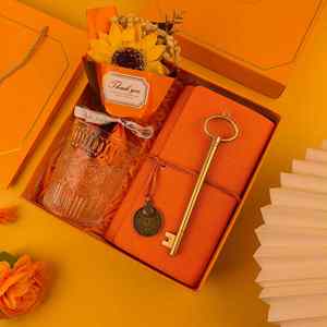 Wholesale Luxury Women's <b>Gift</b> <b>Set</b> <b>Cheap</b> Option Glass Cup Sunflower Towel Custom Logo Orange <b>Gift</b> <b>Set</b> - Product Image 2