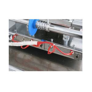 Presse à chaud semi-automatique de 15 tonnes pour dorure à chaud, style sécurité, pour vêtements, moteurs et engrenages, avec nouvelle pompe pneumatique - Product Image 5